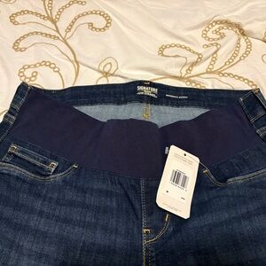 Signature by Levi Strauss Women's Dark Blue Jeggings